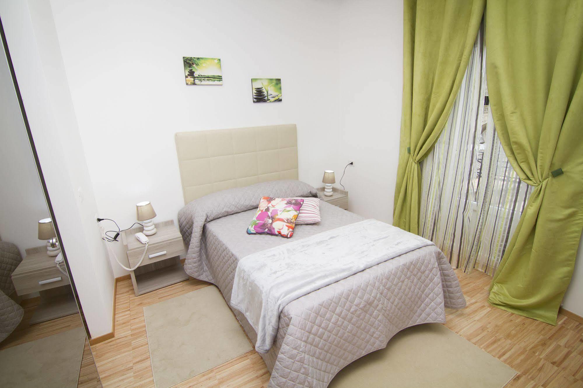 Al Bastione Relais Suite & Rooms Γκραβίνα Εξωτερικό φωτογραφία
